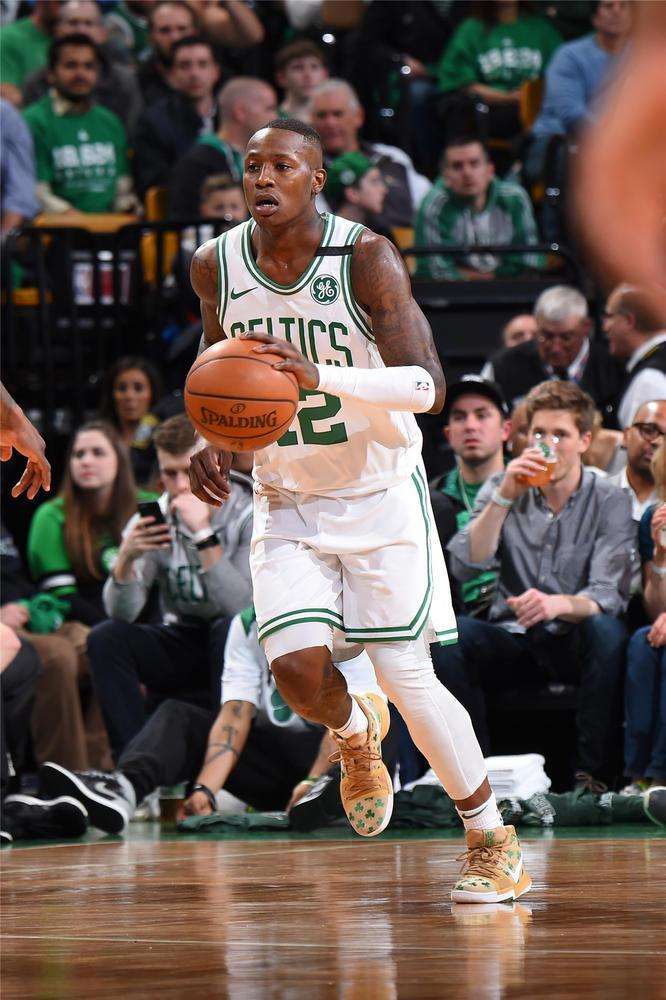 争执让人惊 争执让人惊