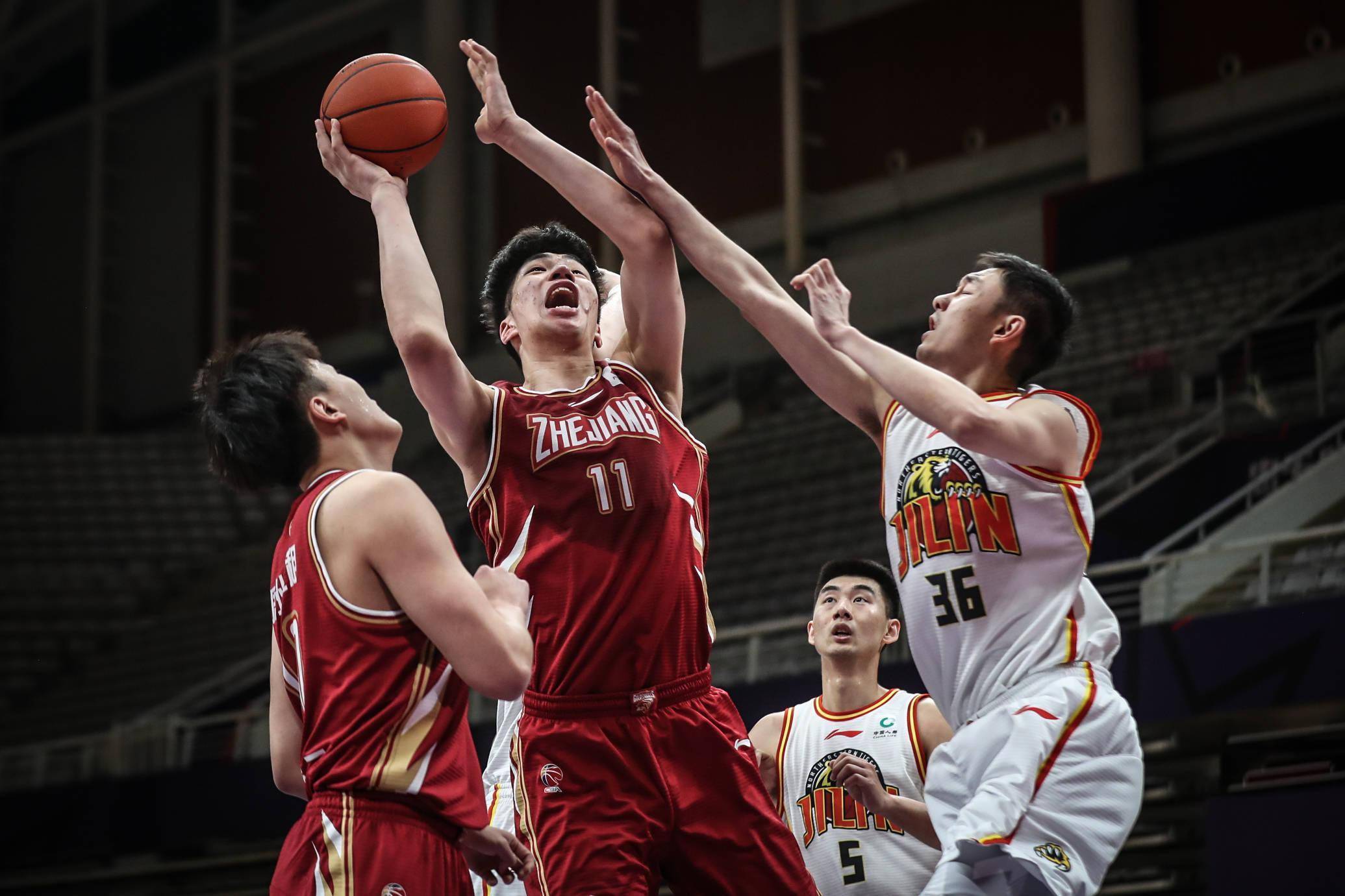 素材埋下情 素材埋下情